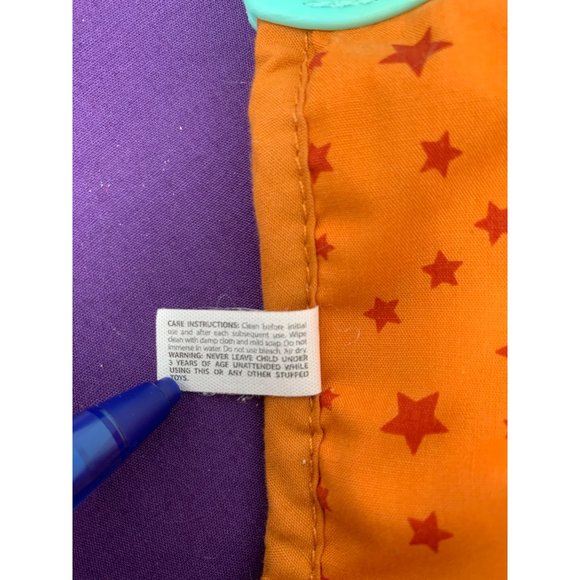 Nuby Lion Teether Crinkle Baby Toy Infant Square 2021 love and care 8 in.² - Picture 10 of 11